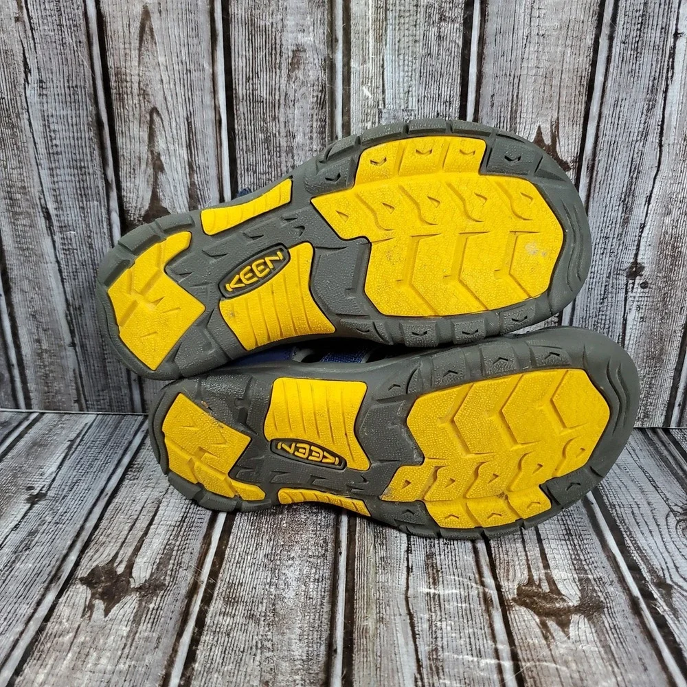 Keen Youth Newport H2 Waterproof Sandals Blue Yellow Hiking Outdoor Trail Size 5